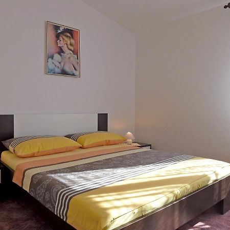 Apartment Milica Nijvice Zewnętrze zdjęcie