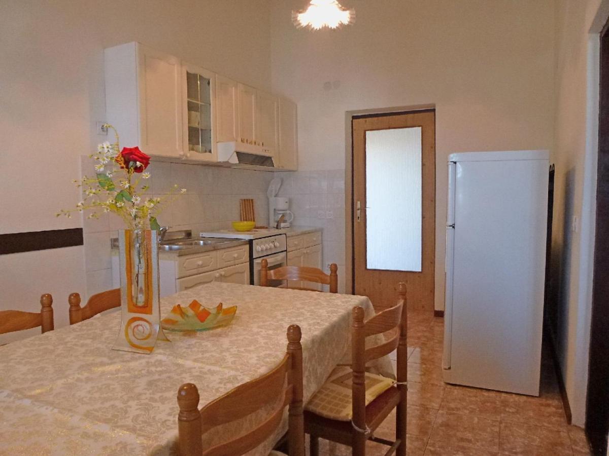 Apartment Milica Nijvice Zewnętrze zdjęcie